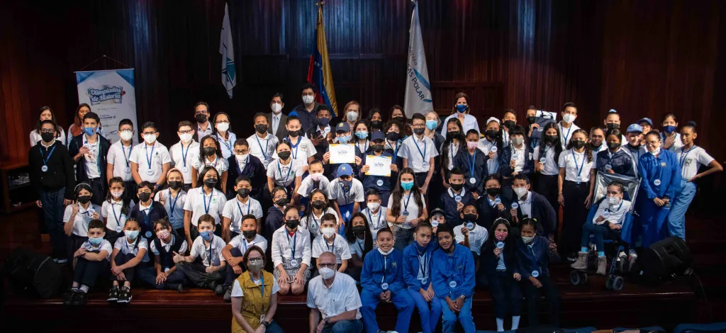 Reconocidos estudiantes de Antímano, Chacao y La Vega en las Olimpíadas de Historia 2021-2022
